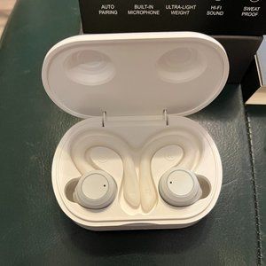 Final Sale/Price: True Wireless Stereo Earbuds: NWOT